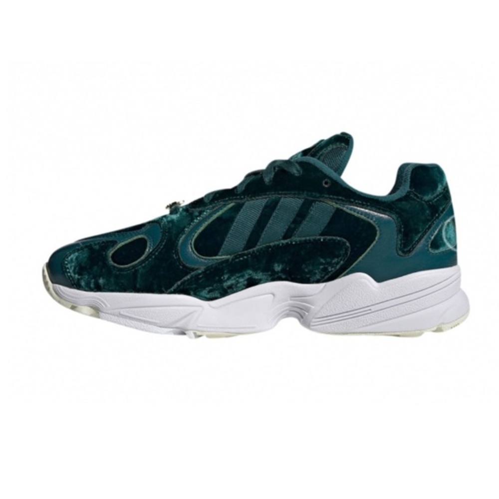 Adidas Yung 1 Velvet Pack Sneakers - Picture 5 of 14